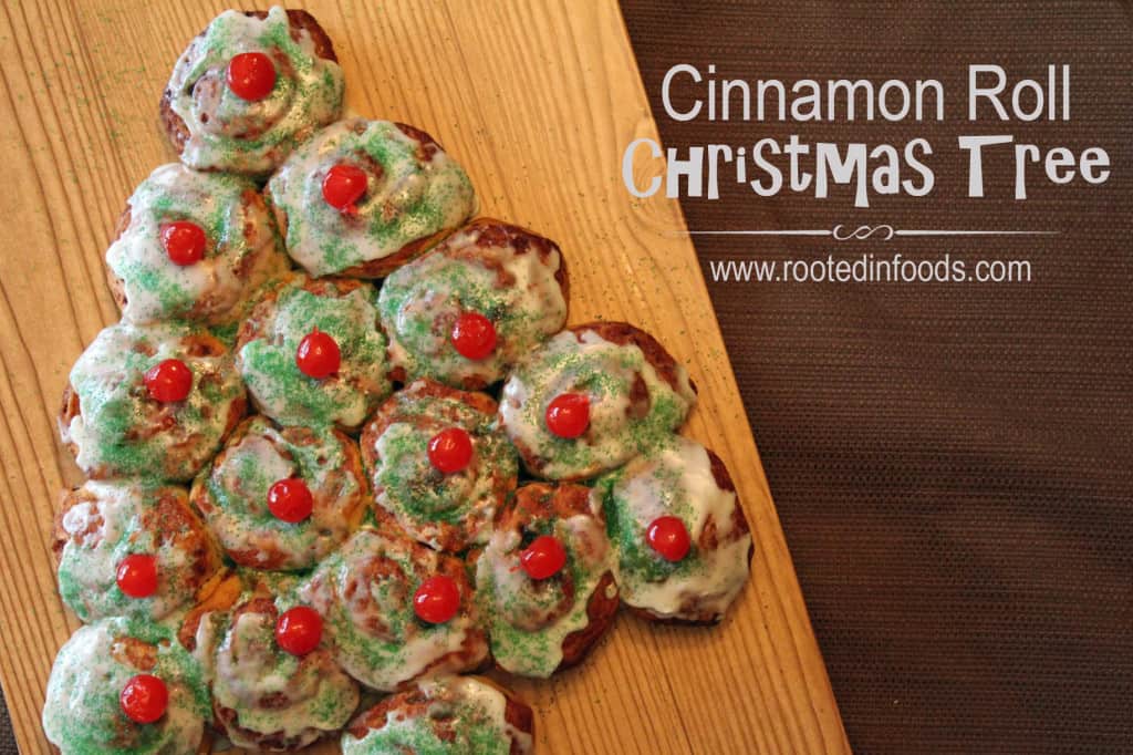 Cinnamon Roll Christmas Tree