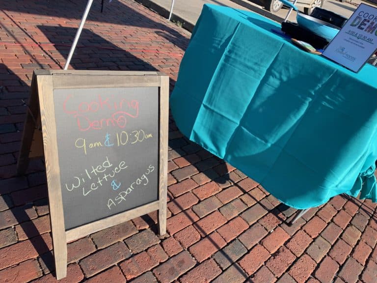 Cooking demonstrations at farmers market