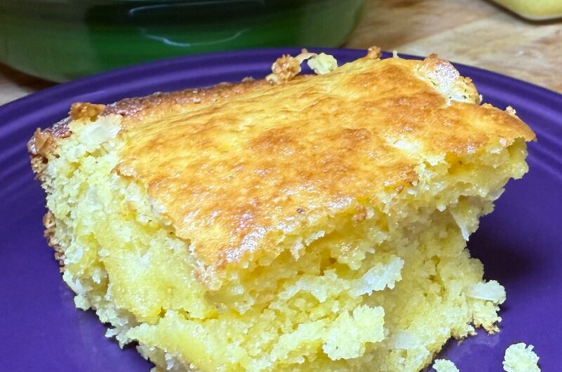 Sweet Cornbread with Coconut 